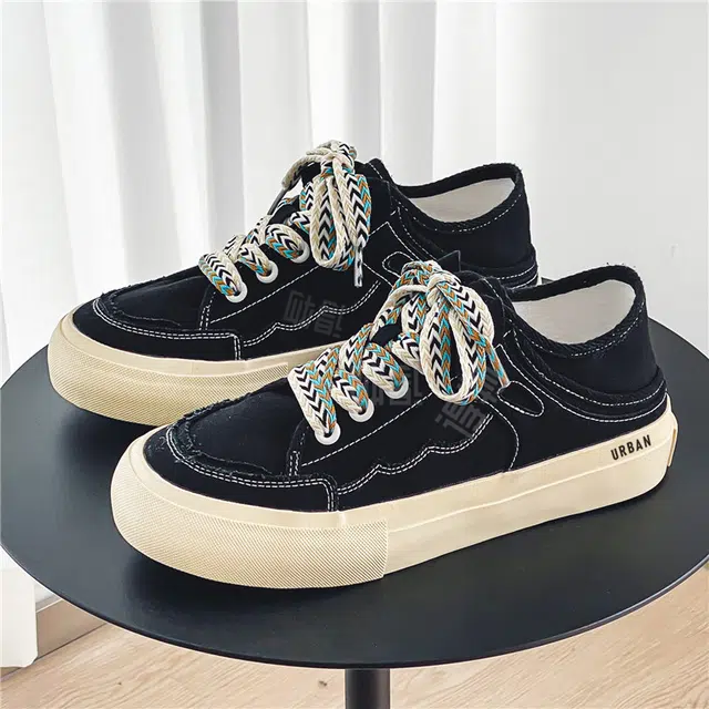 URBAN AUTHENTIC