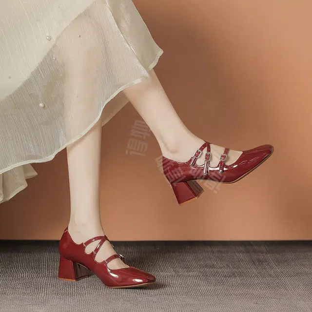 KATHRYN WILSON 6cm