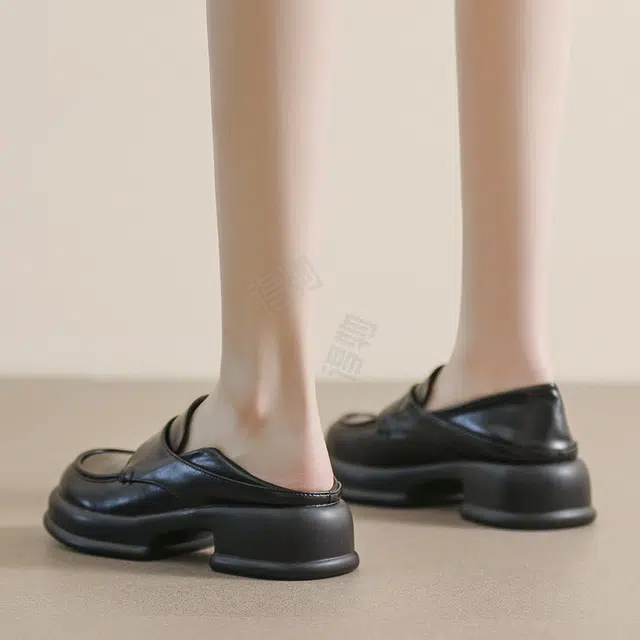 KATHRYN WILSON 5cm