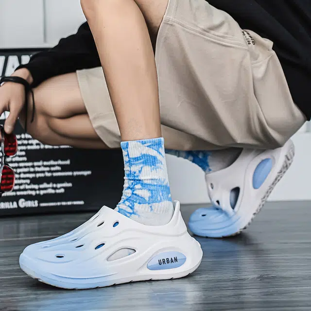 URBAN AUTHENTIC EVA