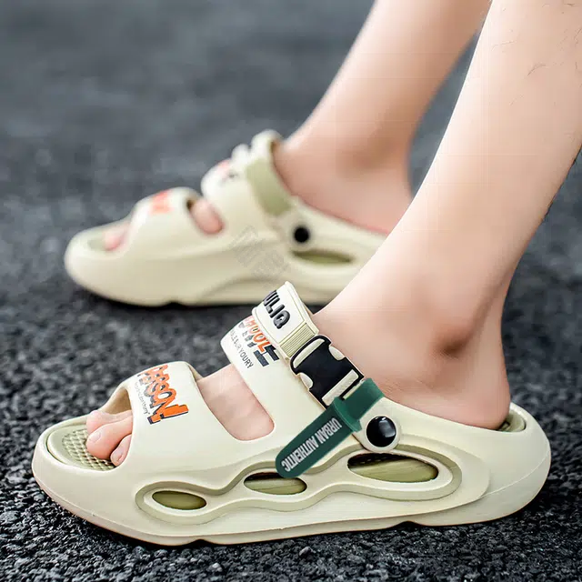 URBAN AUTHENTIC EVA