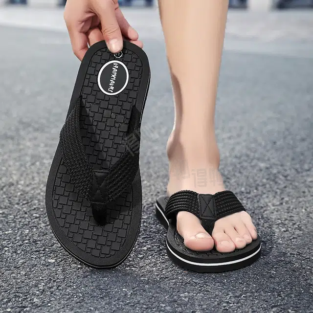 SLIPPER DAY