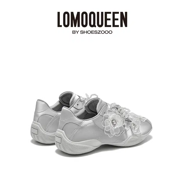LOMOQUEEN