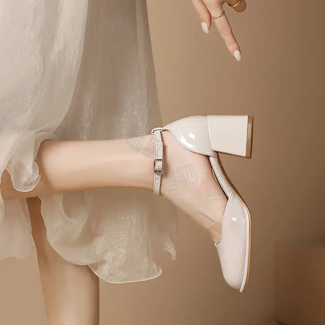 KATHRYN WILSON 6cm