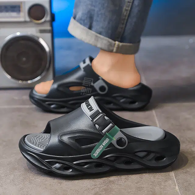 URBAN AUTHENTIC EVA