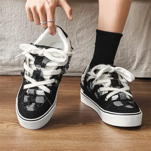 URBAN AUTHENTIC