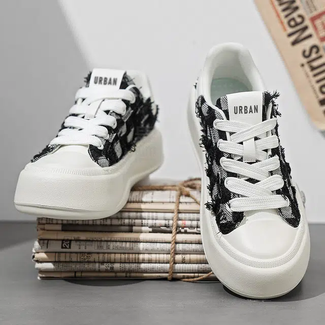 URBAN AUTHENTIC