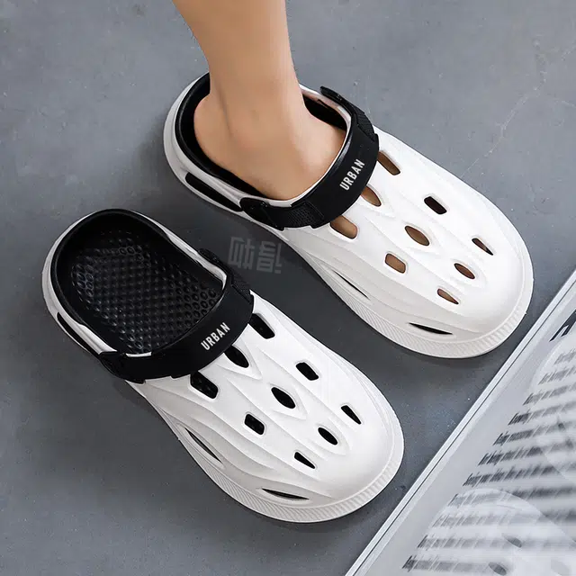 URBAN AUTHENTIC EVA