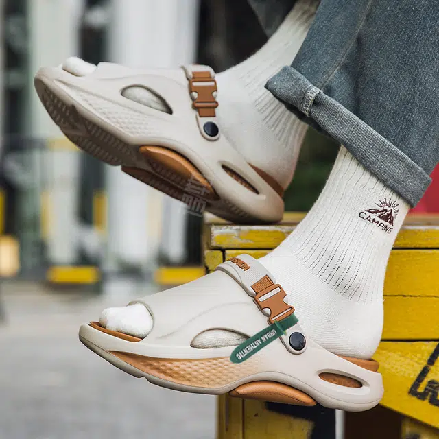 URBAN AUTHENTIC EVA