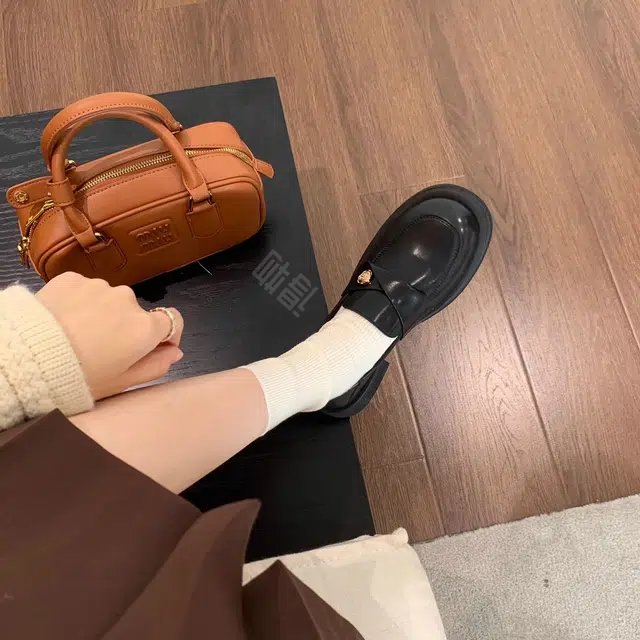 兰缪 超纤皮 英伦 学院风 乐福鞋 厚底 女 黑色