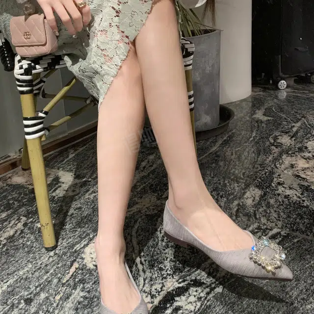 兰缪 绸缎 法式闪钻小香风仙女 休闲单鞋 女