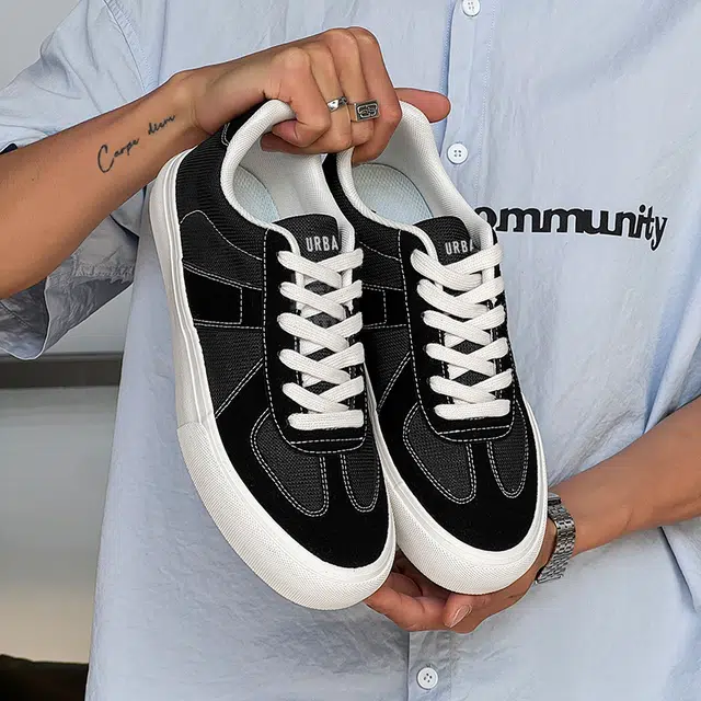 URBAN AUTHENTIC
