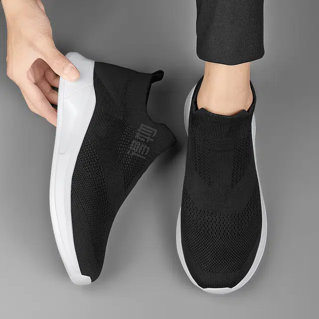 八哥 舒适时尚经典 耐磨轻便 中帮 生活休闲鞋 男女同款