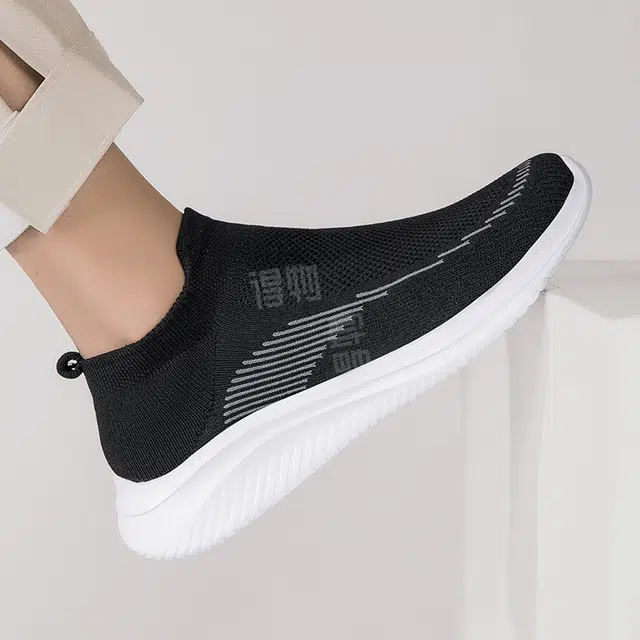 八哥 舒适健步 户外时尚 耐磨轻便 低帮 生活休闲鞋 男女同款