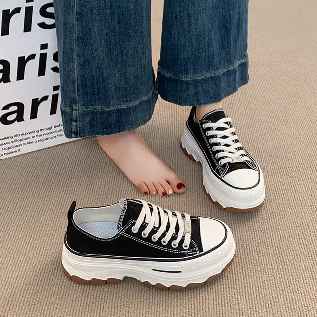 时尚简约经典潮流日常通勤舒适之选 低帮 生活休闲鞋 女款
