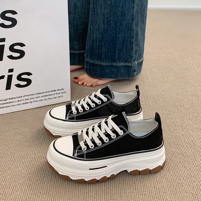 时尚简约经典潮流日常通勤舒适之选 低帮 生活休闲鞋 女款