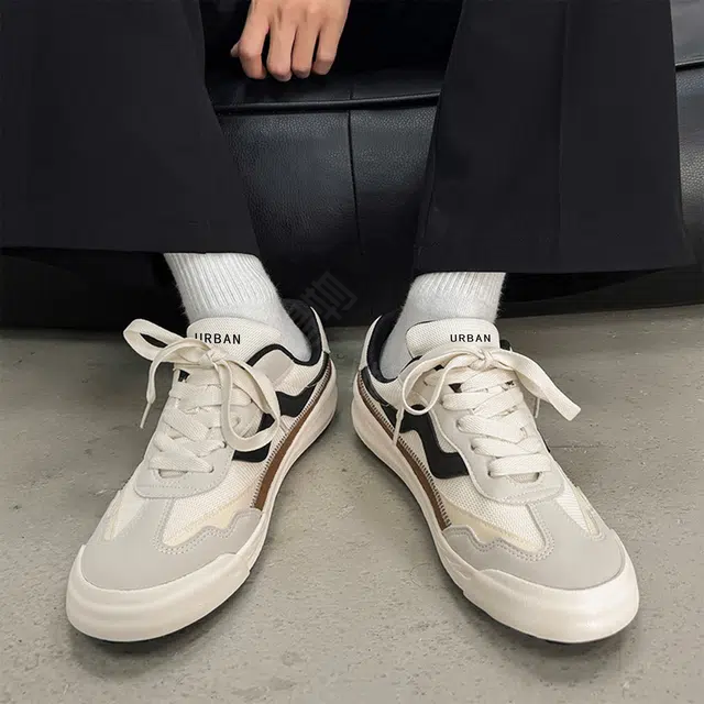 URBAN AUTHENTIC
