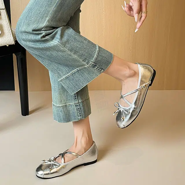 超纤皮 法式复古学院风交叉带软底轻盈玛丽珍鞋适合日常通勤约会上课 休闲单鞋 女