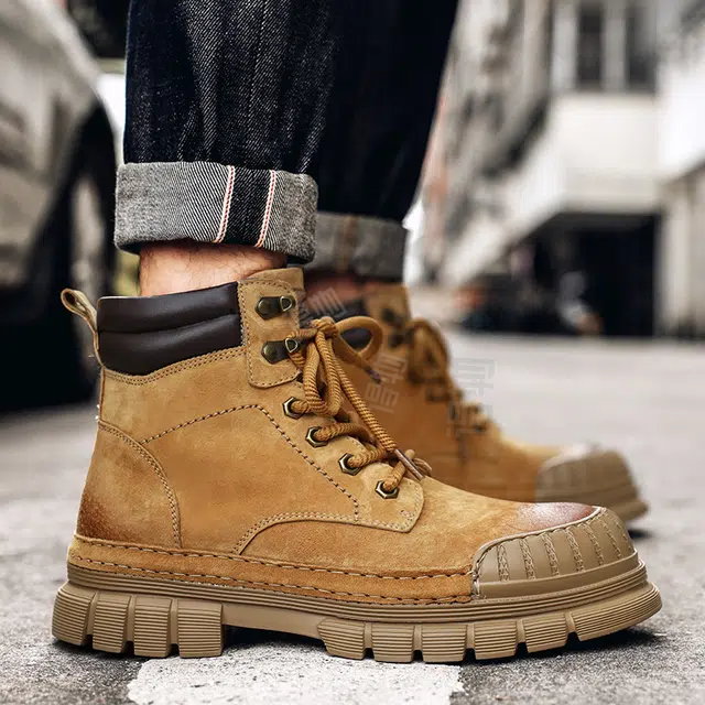 头层猪皮 通勤百搭小众经典潮流个性户外加棉款 短筒 马丁靴 男款