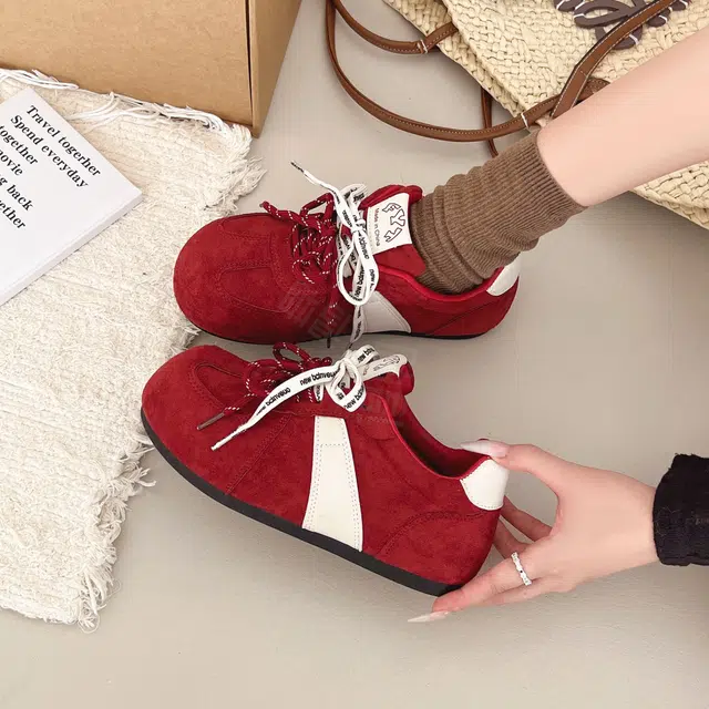 时尚复古韩版百搭舒适轻便德训运动鞋 低帮 生活休闲鞋 女