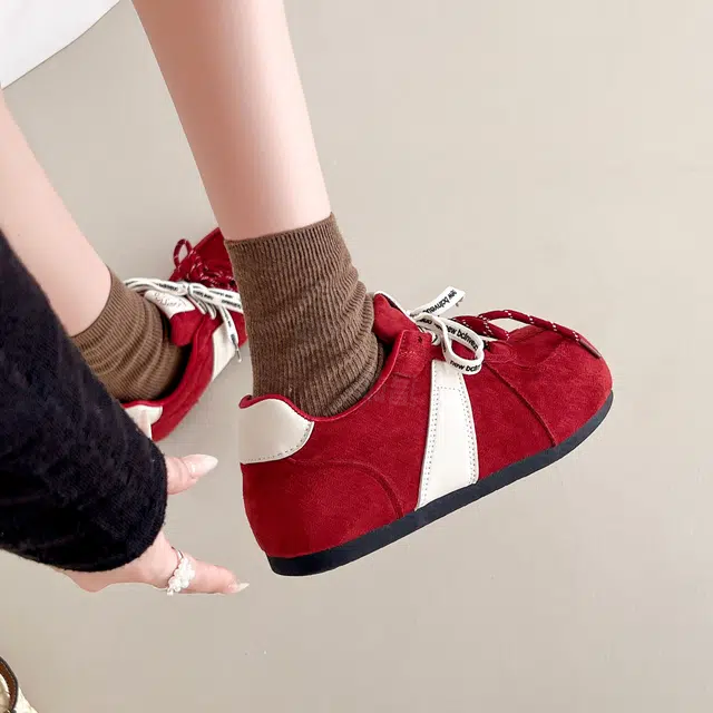 时尚复古韩版百搭舒适轻便德训运动鞋 低帮 生活休闲鞋 女