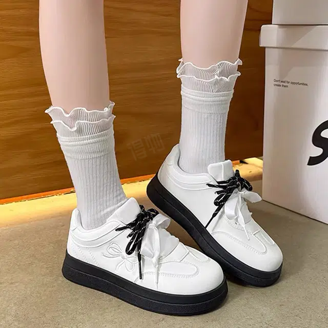 潮流小众复古甜美休闲百搭蝴蝶结厚底小个子显脚小学院风 耐磨轻便透气 低帮 板鞋 女款