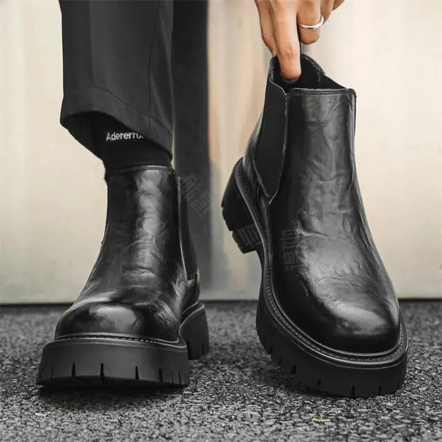 经典潮流轻奢英伦风厚底高帮时尚 短筒 马丁靴 男款 黑色