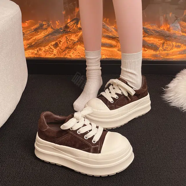 时尚百搭大头厚底增高女运动鞋 板鞋 女