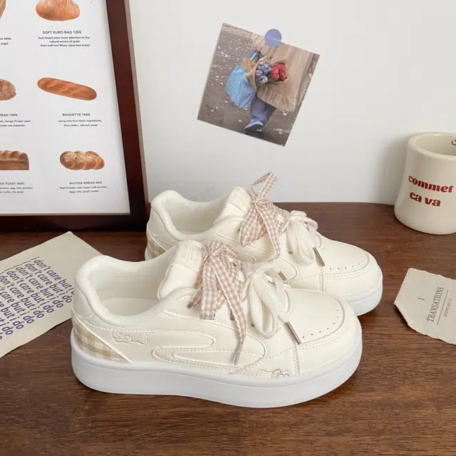 潮流学院风轻便厚底透气百搭 低帮 板鞋 女