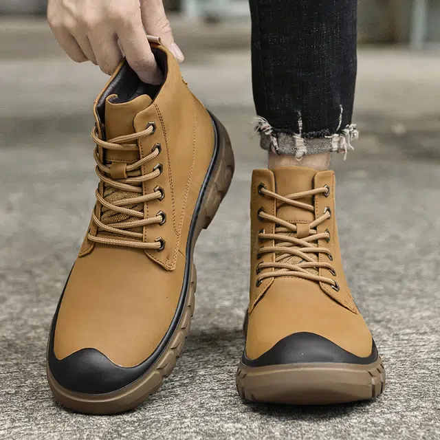 牛皮 轻便舒适时尚加绒保暖增高户外休闲与都市通勤必备 中筒 经典马丁靴 厚底 男款