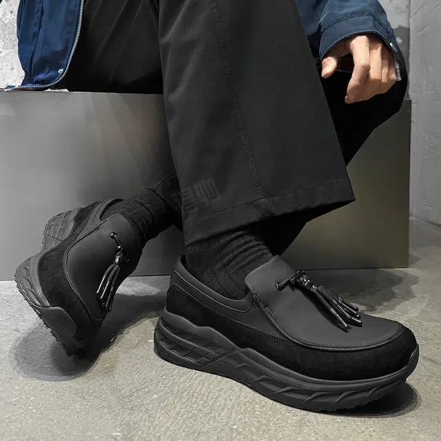 个性潮款复古流苏户外徒步慢跑乐福鞋 男士休闲鞋 男款