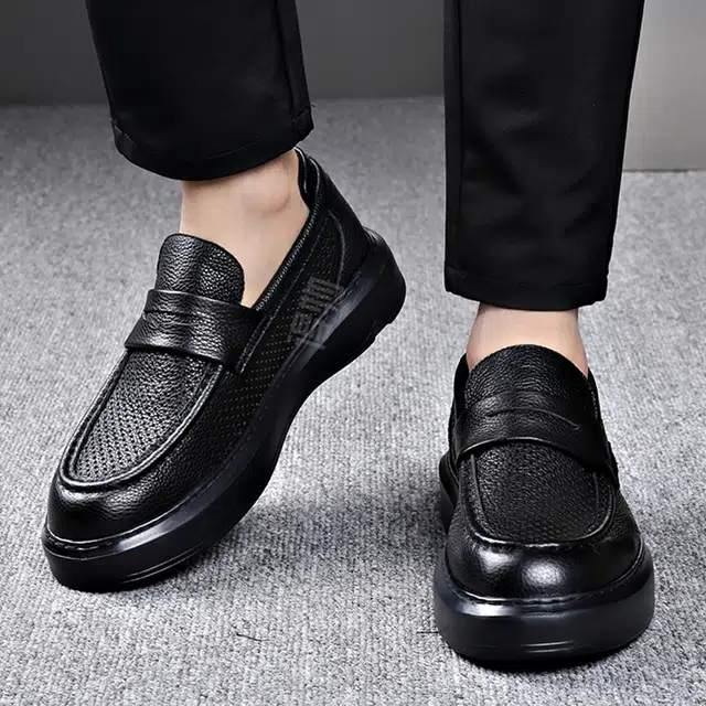 头层牛皮牛皮革 商务通勤必备一脚蹬镂空透气鞋款 时尚鞋履 男款 经典黑色