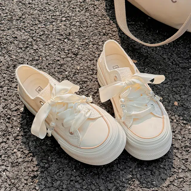 时尚潮流厚底舒适小众简约百搭鞋款 防滑耐磨 低帮 板鞋 女款 米色经典色调