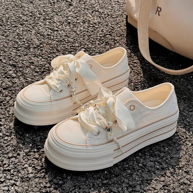 时尚潮流厚底舒适小众简约百搭鞋款 防滑耐磨 低帮 板鞋 女款 米色经典色调