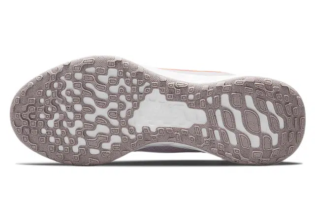 Nike REVOLUTION 6 Next Nature