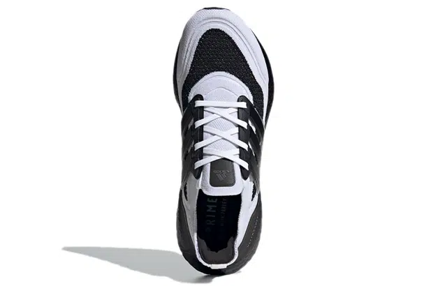 adidas Ultraboost 21 Oreo