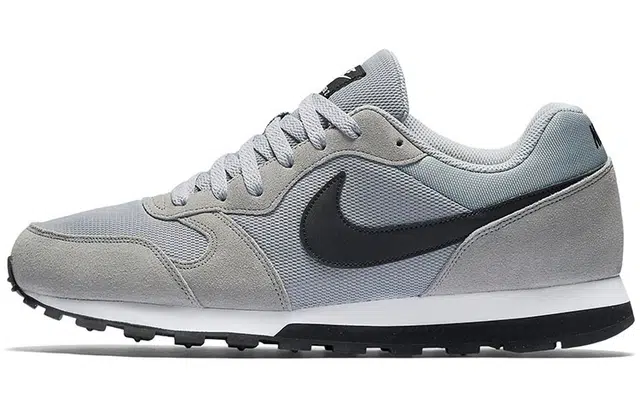 Nike MD Runner 2