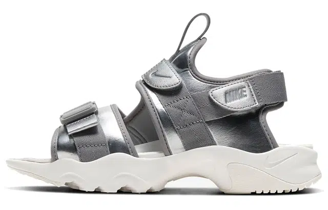 Nike Canyon