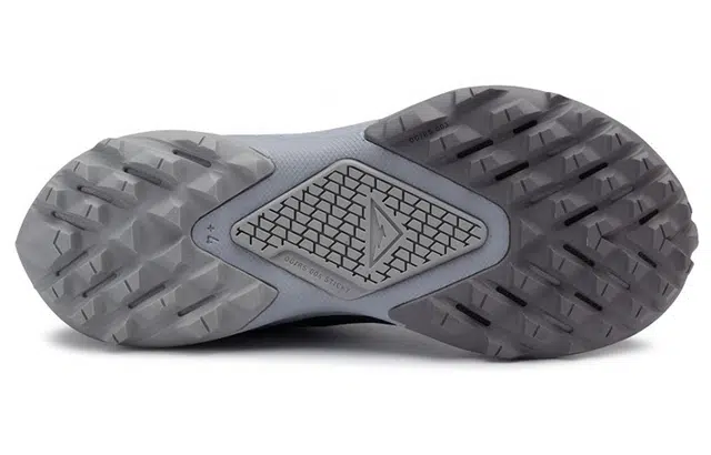 Nike Air Zoom Terra Kiger 5