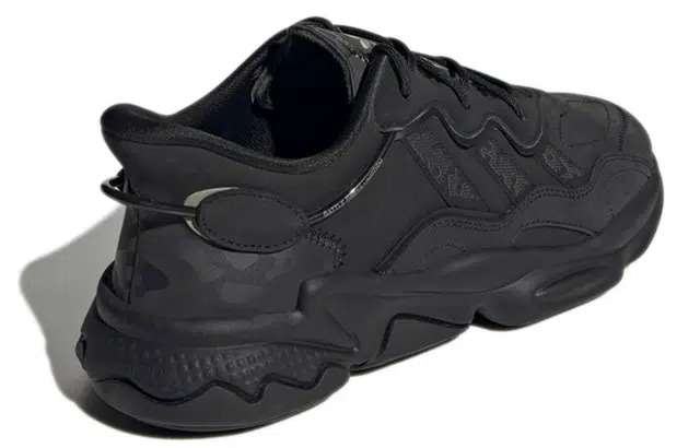 adidas Ozweego Black