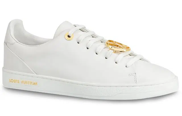 LOUIS VUITTON Frontrow