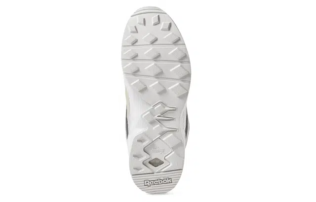 Reebok Pyro