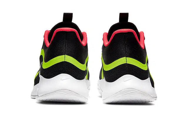 Nike Air Max Volley