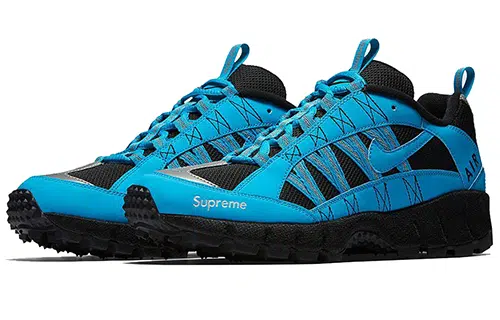 Supreme x Nike Air Humara 17