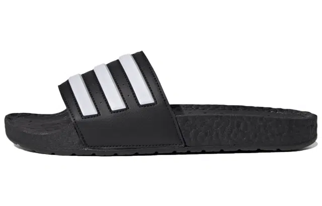 adidas Adilette