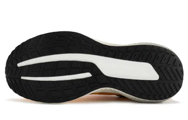 Saucony Surge 1