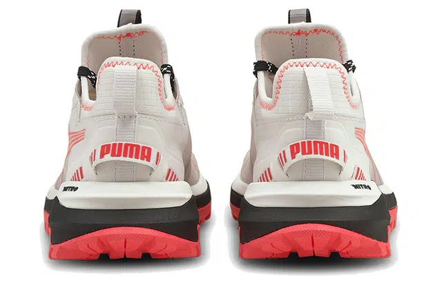 PUMA Voyage Nitro