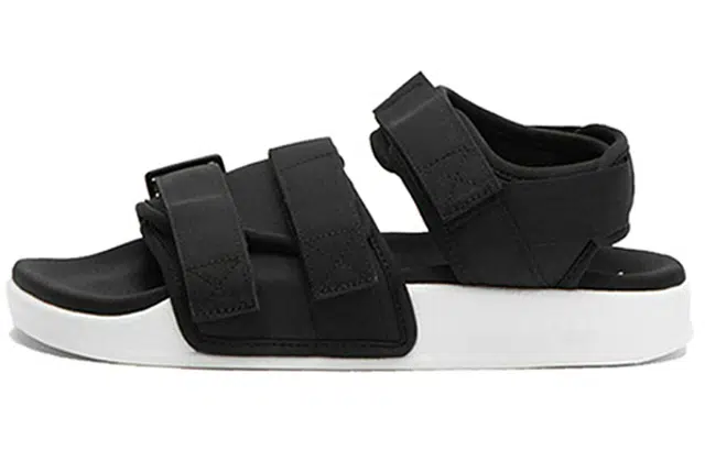 adidas Adilette