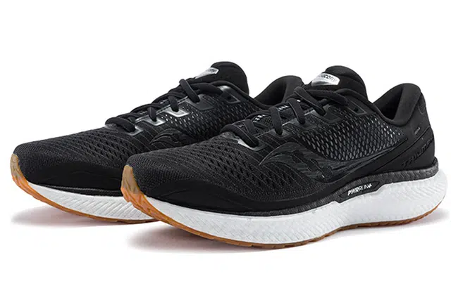 Saucony Triumph 18