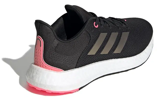adidas Pure Boost 21